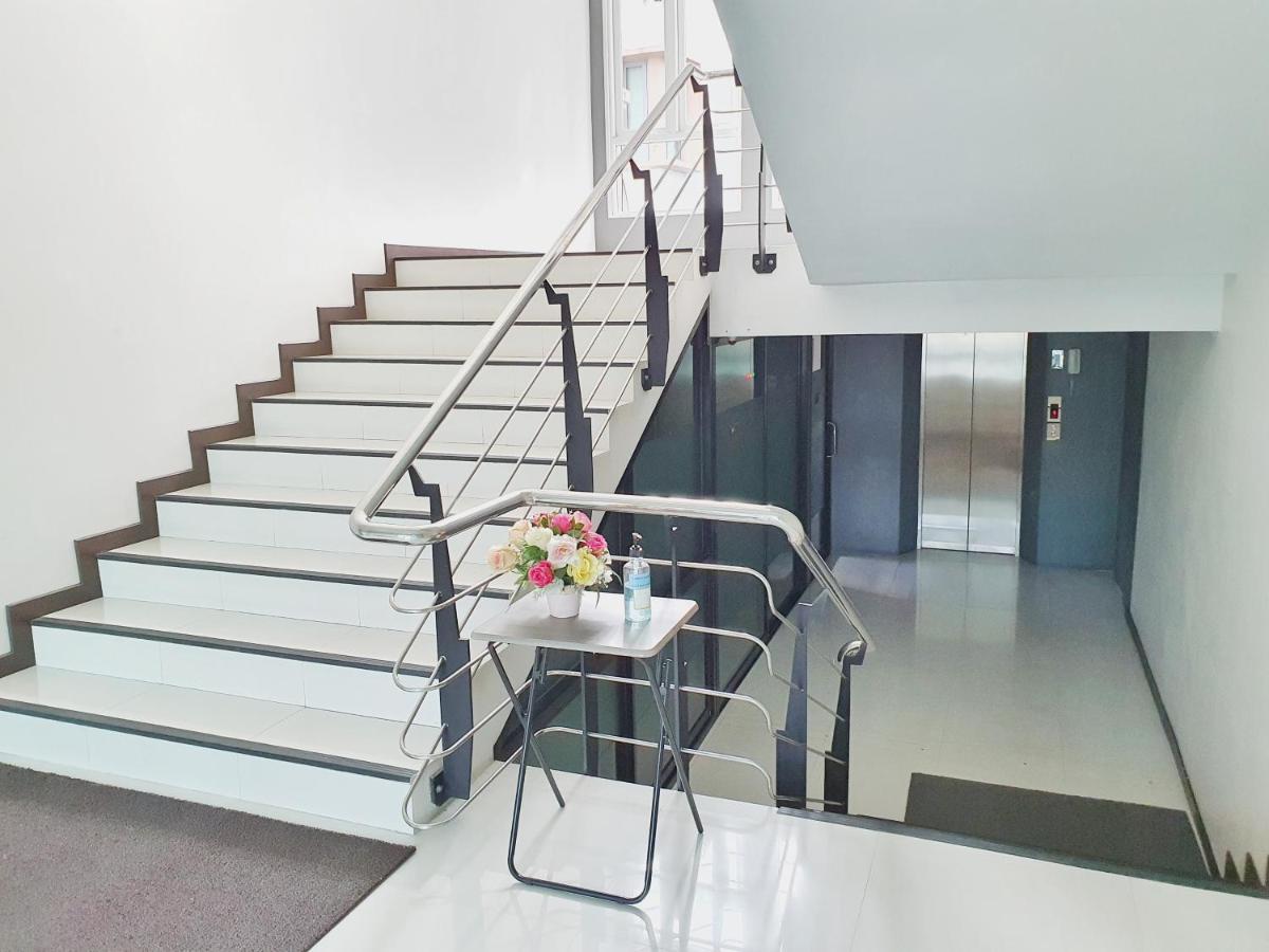 Orchid Surin Apartment Bagian luar foto
